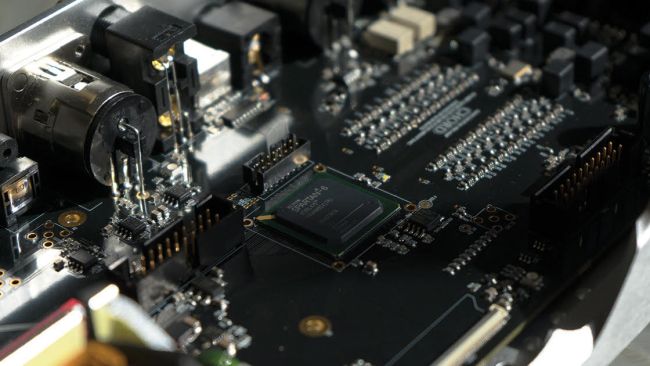 1591157282122223.jpg FPGA是Chord DAVE的核心 .jpg